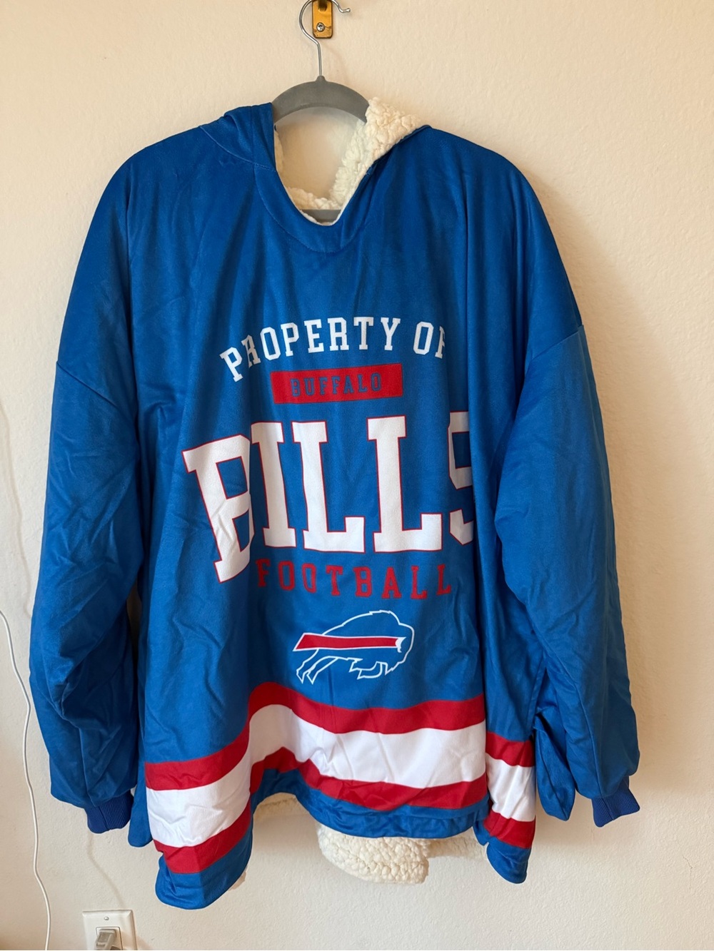 NFL Buffalo Bills Reversible Sherpa-Lined Hoodie Pullover, One Size, **Like New